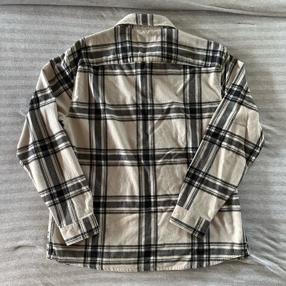 Men’s Abercrombie & Fitch Flannel - Picture 4 of 6